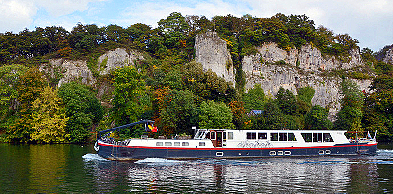 MS Elizabeth barge cruise near Paris on Seine and Oise Rivers, France