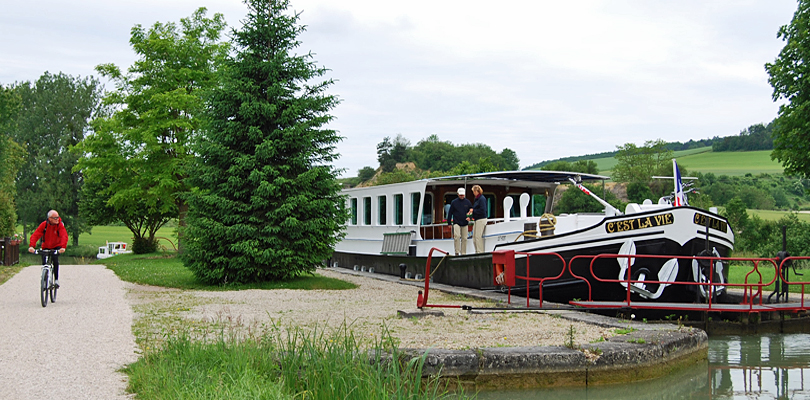 C'est La Vie barge and biking