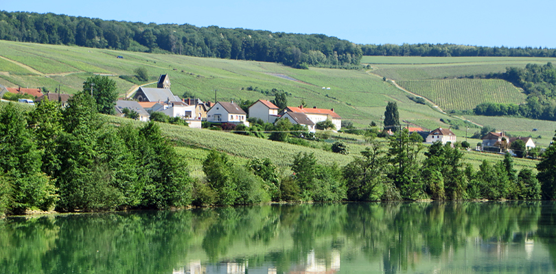 Champagne region cruise