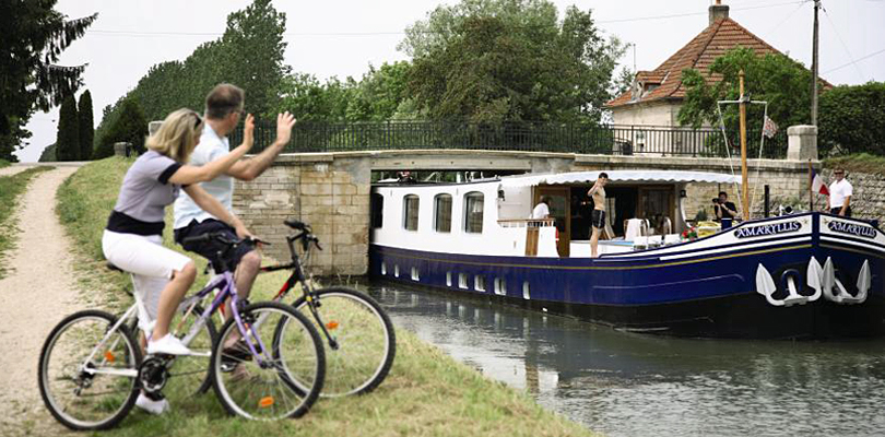 Amaryllis barge and biking