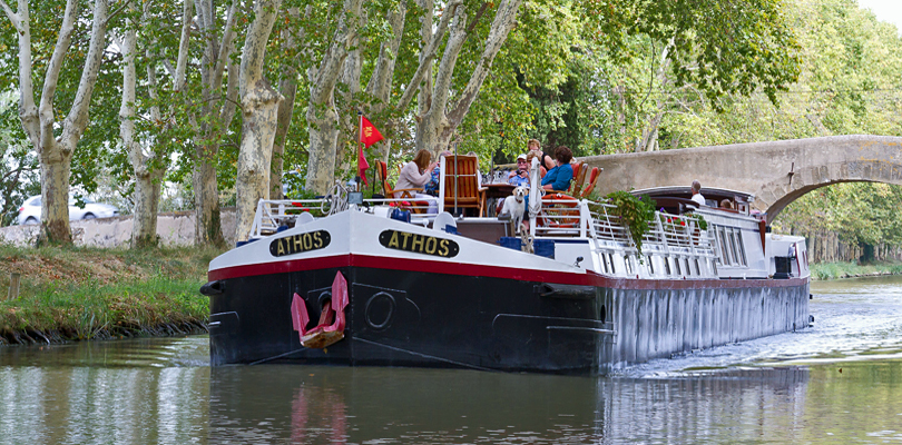 barge cruises on the canal du midi