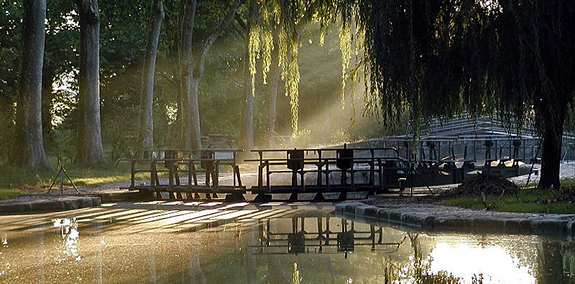 Caroline nearing lock