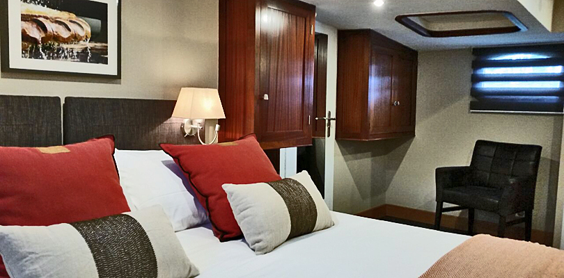 Rendez-vous double bedded stateroom