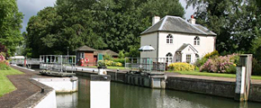 Typical lock house on the river Thames