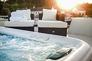 Grand Victoria deck spa