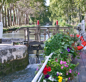 Athos in a canal lock on the Midi