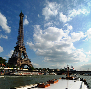 Barge Randle cruises through Paris