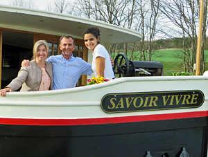 Savoir Vivre tour guide, captain and hostess