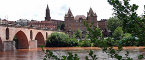 Montauban, city of art and culture, on the River Tarn